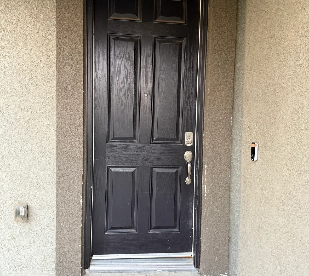 4358 Strathmore Pl — Photo 3