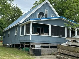 65 Downing Farm Rd, De Peyster, NY 13633