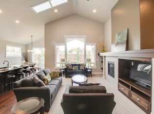 658 SE Whimbrel Loop, College Place, WA 99324