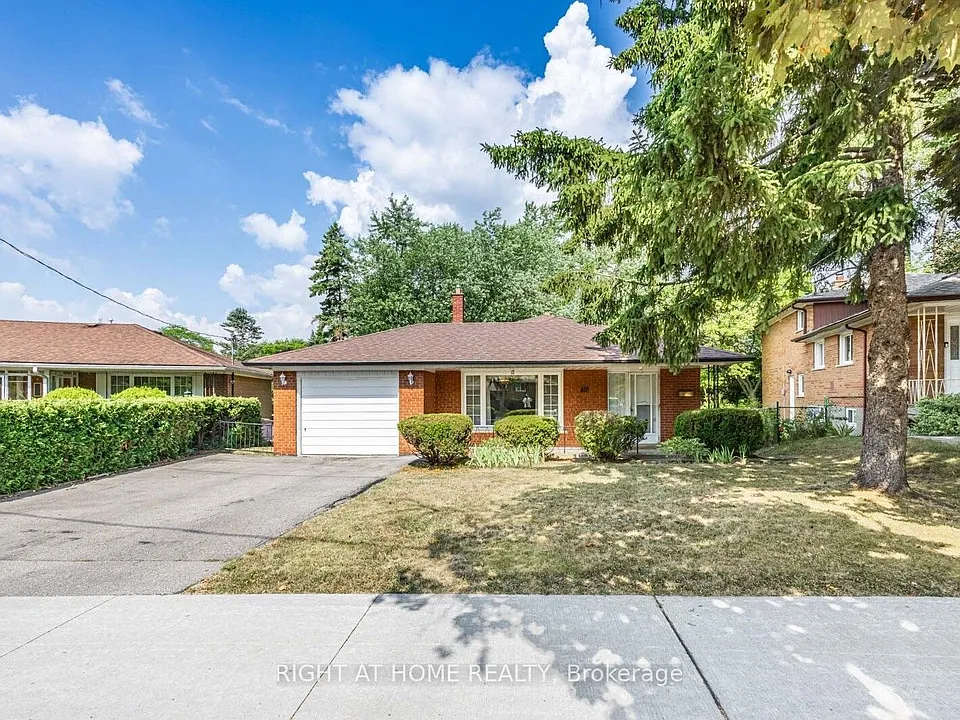 26 Goodview Rd #BASEMENT