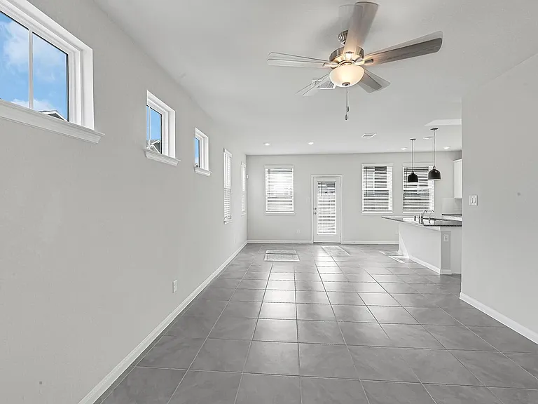 1528 Lakeline Oak Dr — Photo 2