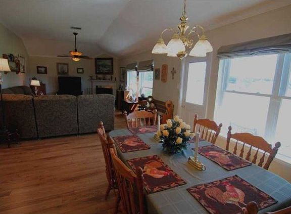 4th image of 1 Lake Lynn Dr