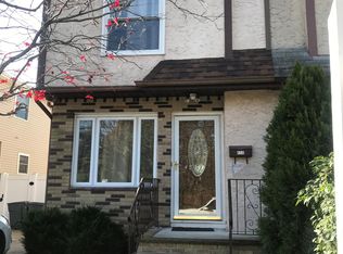 456 Hunter Ave, Staten Island, NY 10306