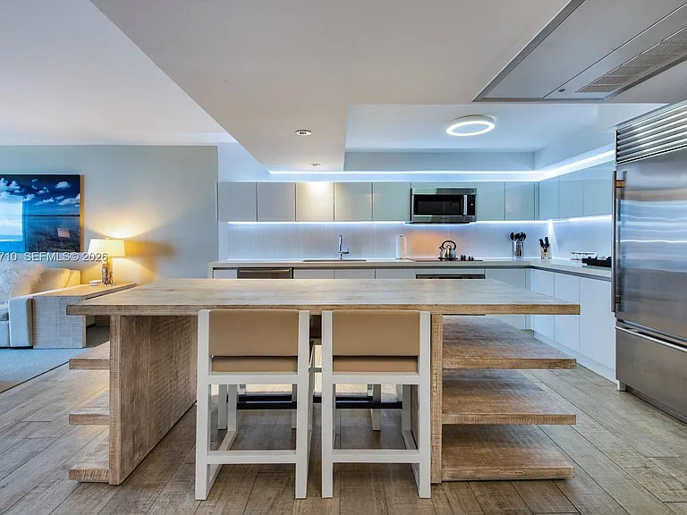 102 24th St #1012 — Photo 16