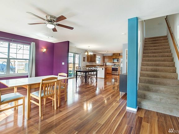 5th image of 113 Weaver St NE