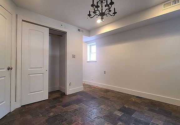 5th image of 2167 E 74th St #1