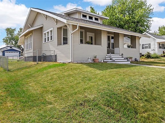 2nd image of 101 1st Ave