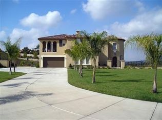 2409 Avenida De La Rosa, Camarillo, CA 93012