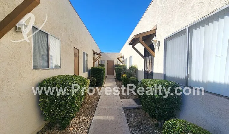 21777 Panoche Rd #5 — Photo 3