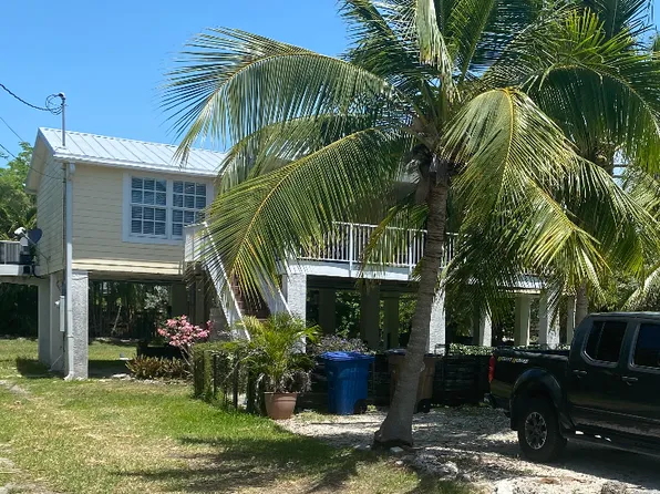 (undisclosed Address), Sugarloaf Key, FL 33042
