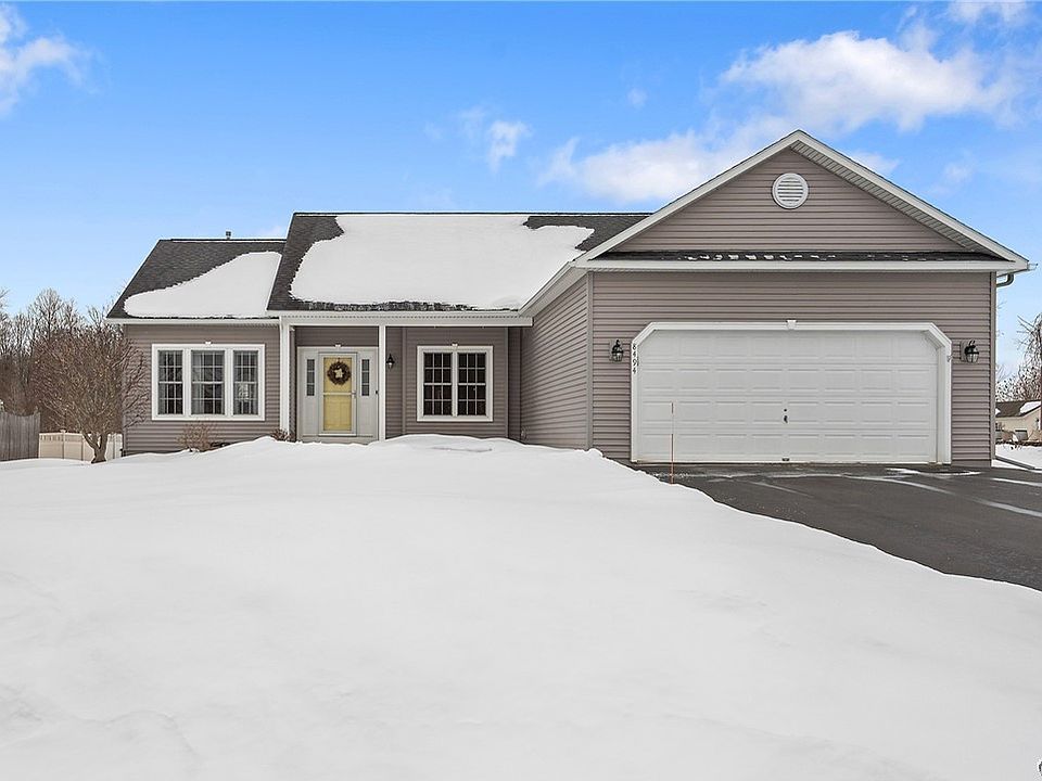 1st image of 8494 Wayfarer Dr
