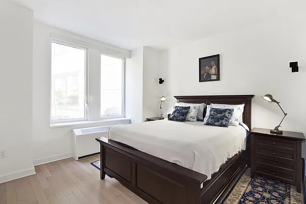 Sold by Nest Seekers International | media 4