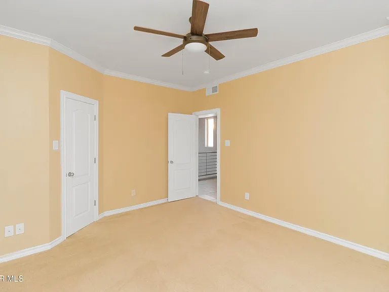4744 Excalibur Dr — Photo 41