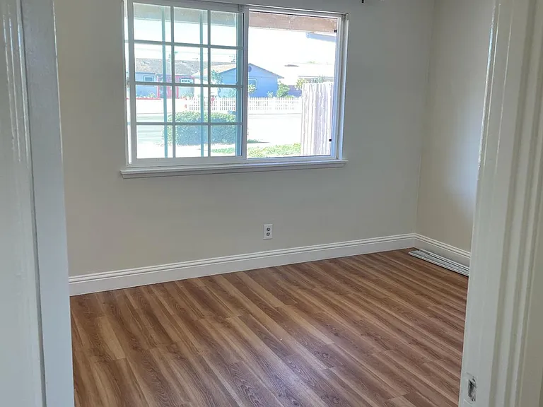 4123 Constellation Rd — Photo 13