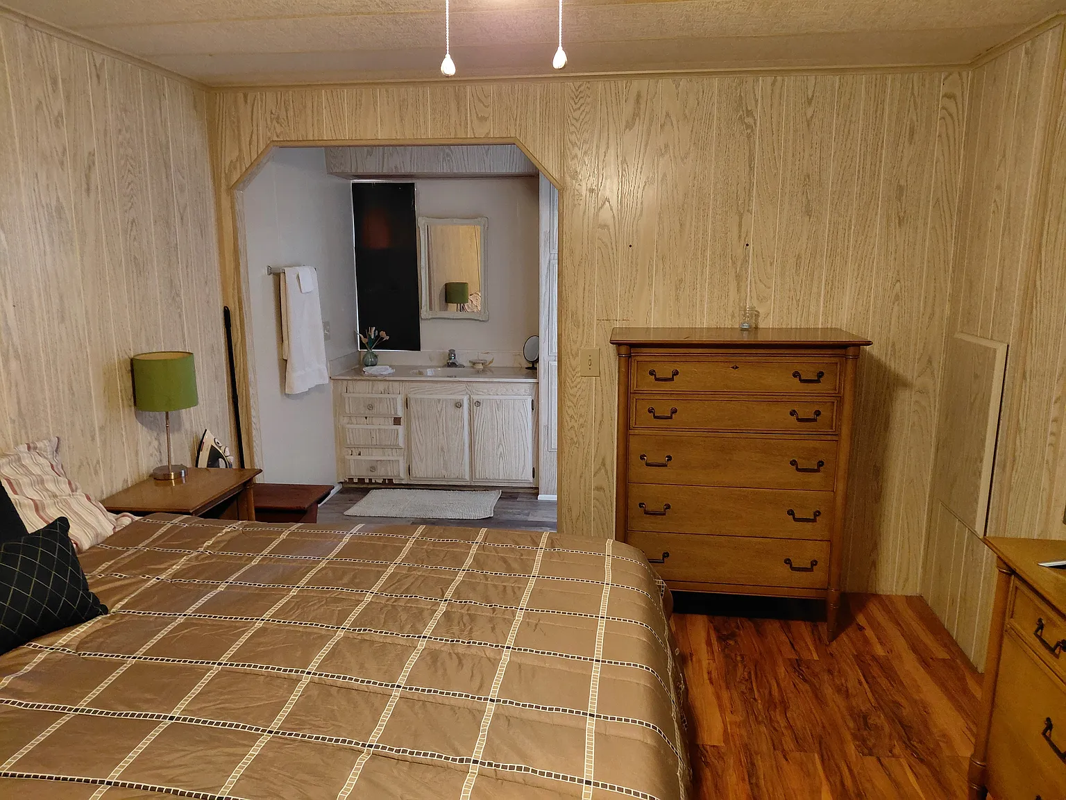 2 bed, 1200 sqft, $1,895 — Photo 3