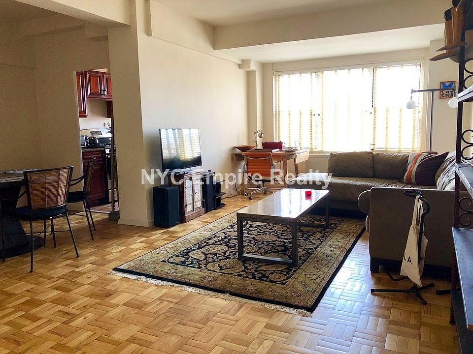 1st image of 23 Greenwich Ave #11B