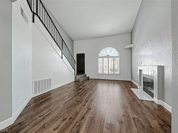 4th image of 2609 Noble Fir Ave
