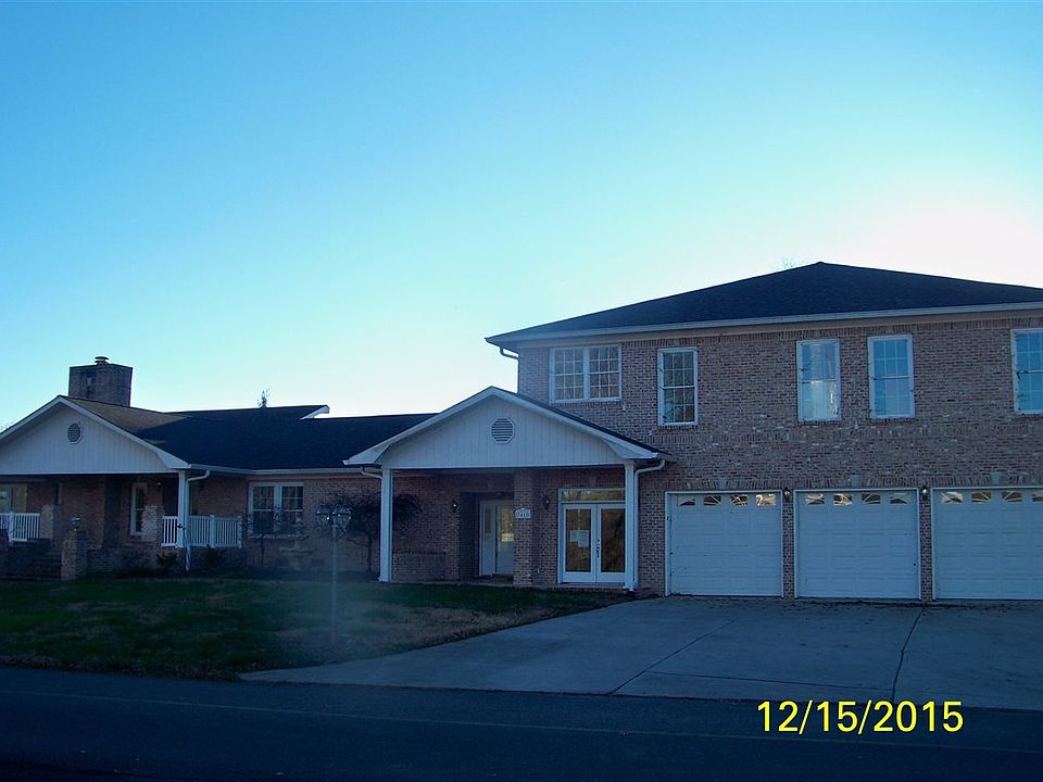 1st image of 3465 Saint Andrews Dr