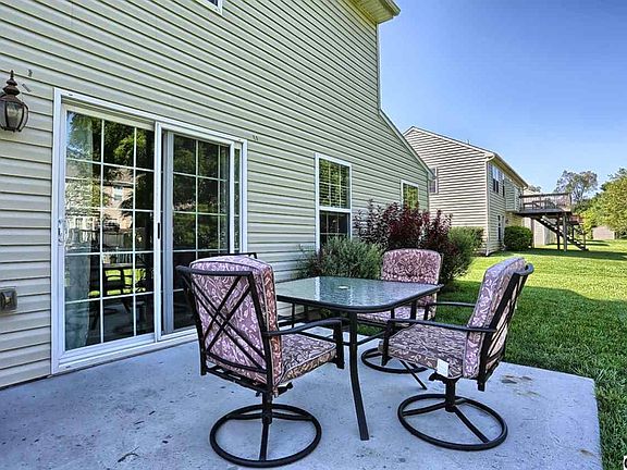 4th image of 115 Hollow Ln