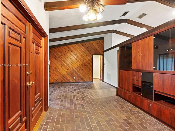 5th image of 16625 SW 74th Ct