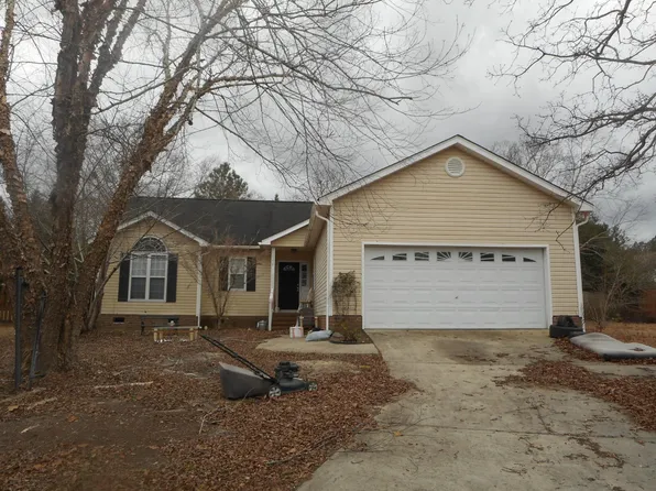 158 Maguire Dr, Lexington, SC 29073