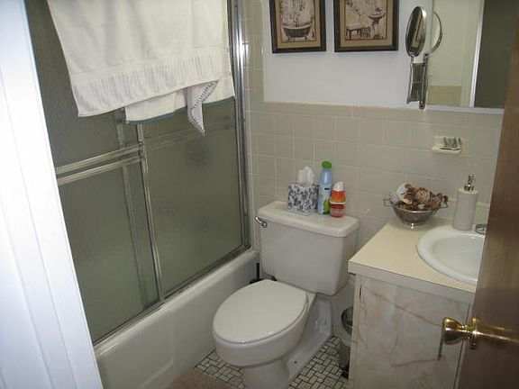 4th image of 29-27 24th Ave #D3