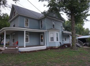 2905 N 155th St, Basehor, KS 66007