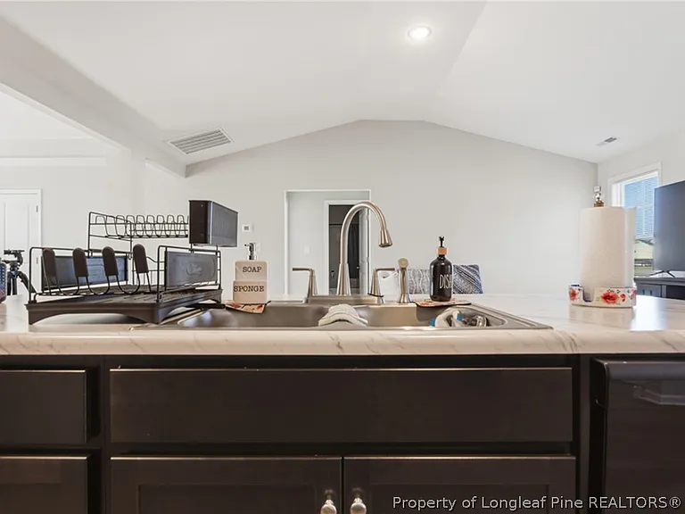 50 Terrier Ct — Photo 20