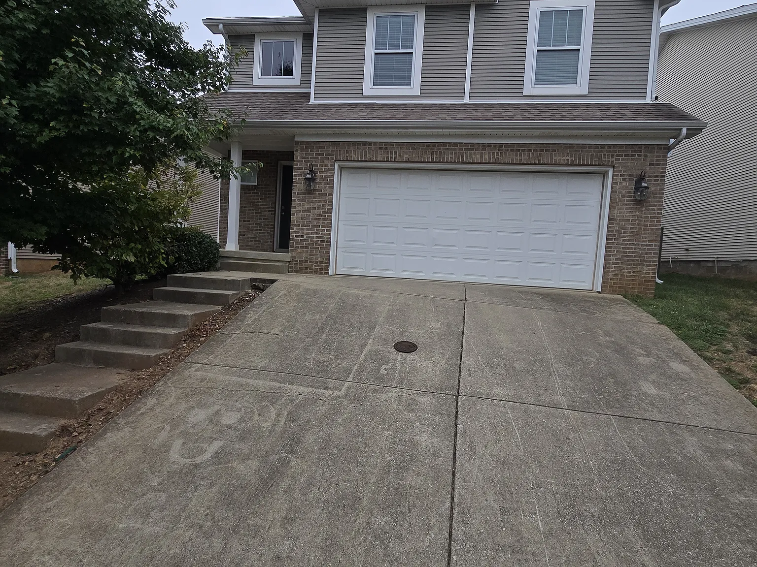 3 bed, 2.5 bath, 1600 sqft, $2,250 — Photo 1