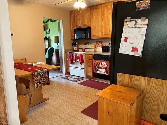 5th image of 1639 Andrea Dr