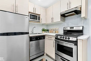 Rented by Brown Harris Stevens