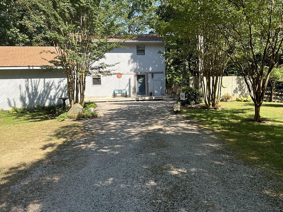 1st image of 70 Island Ln S
