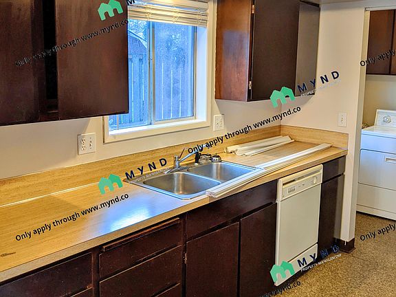 3rd image of 341 NE 4th Ave APT B