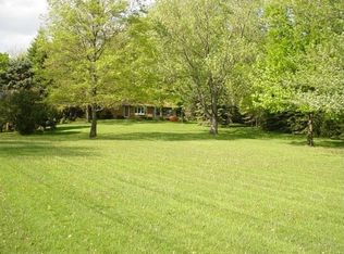 2421 Lovers Lane St NE, Canton, OH 44721