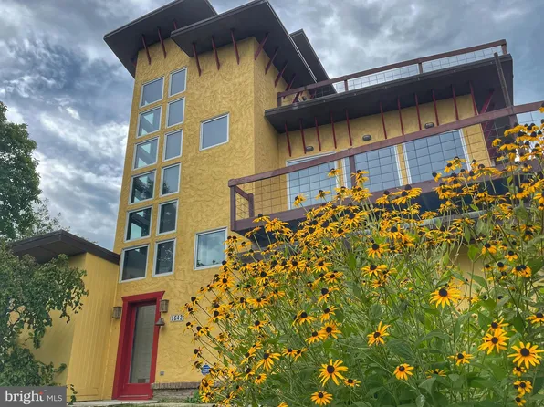 1642 Cliff Dr, Edgewater, MD 21037