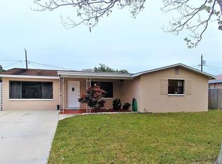 8377 75th Pl, Seminole, FL 33777