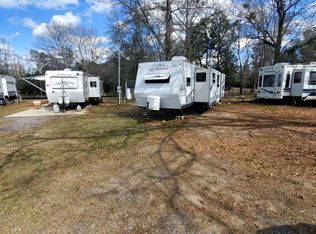 24481 Patterson Rd #12, Robertsdale, AL 36567