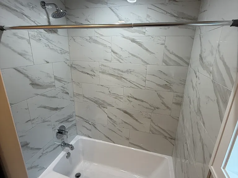4521 N Plainfield Ave — Photo 18
