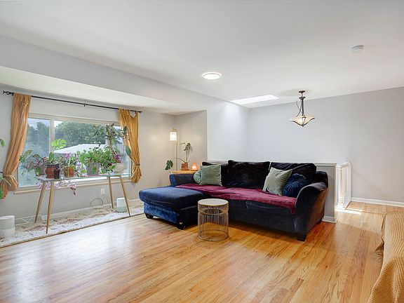 4th image of 8407 E Lehigh Dr #A