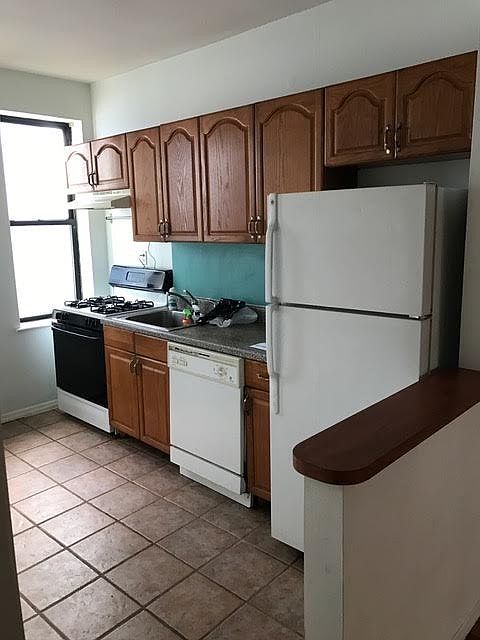 1st image of 6060 71st Avenue # Fl 3rd