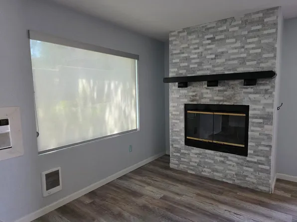 8797 Wahl St, Santee, CA 92071