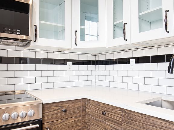 3rd image of 703 Rogers Ave #2CC