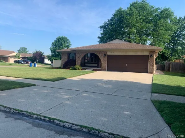 14239 Weier Dr, Warren, MI 48088