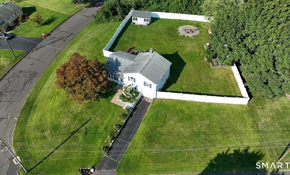 1st image of 200 Brook Street