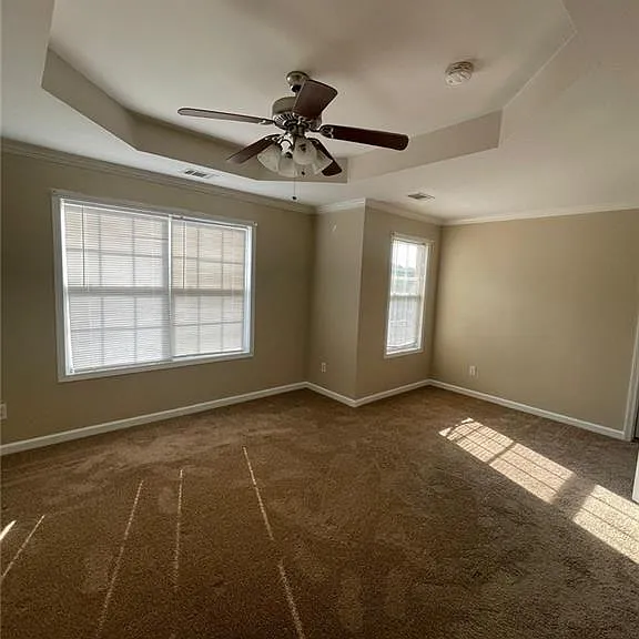 282 Village Dr — Photo 18
