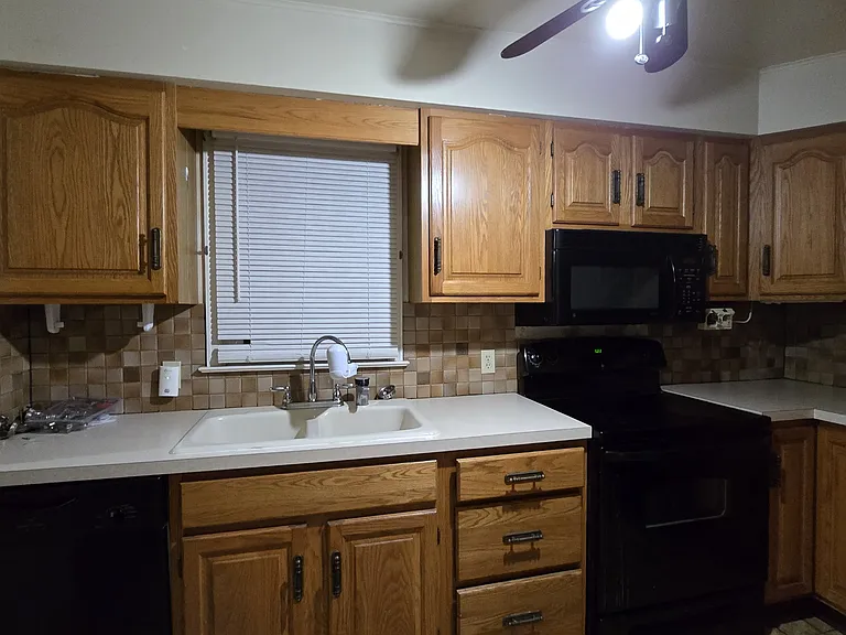 410 Allendale Pl — Photo 10