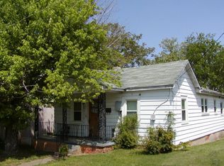 207 3rd St, Martinsville, VA 24112