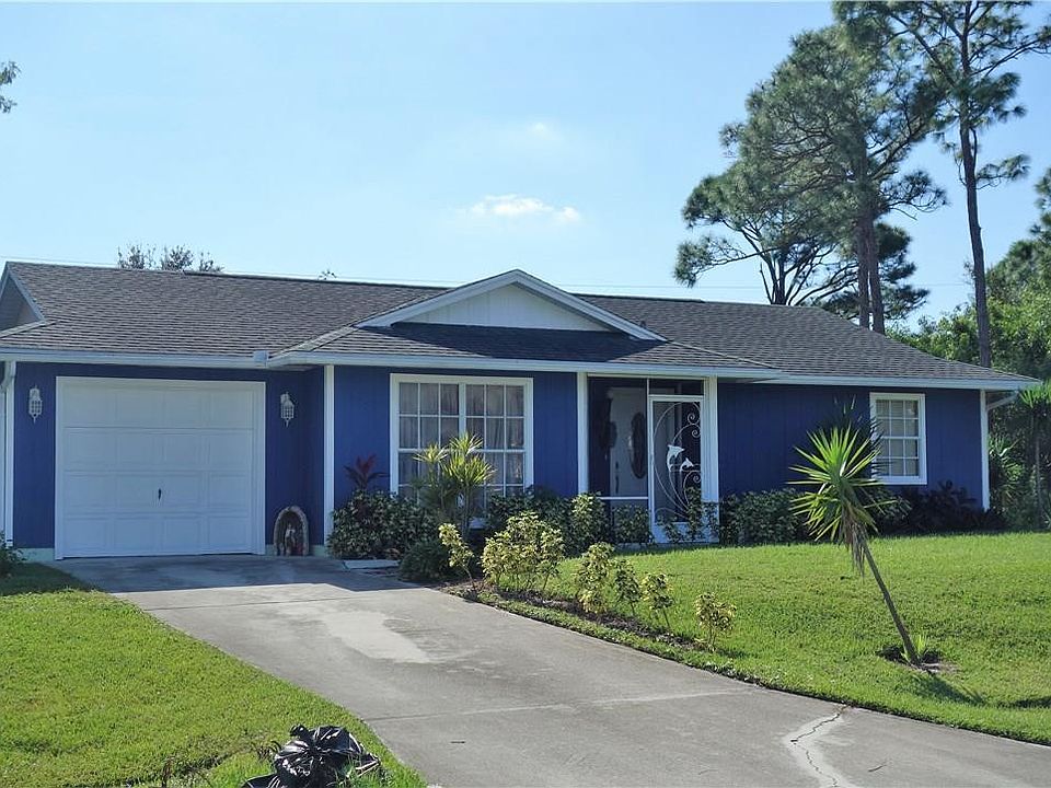 1st image of 268 SW Pagoda Terrace
