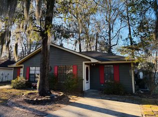 105 Wisteria Ct, Savannah, GA 31406