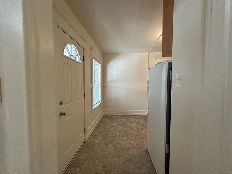 Dover Apartments — Photo 7